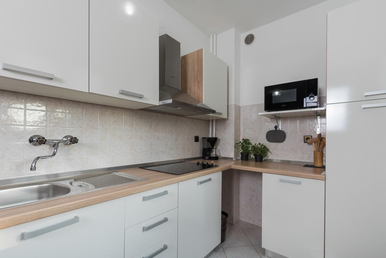 Apartments Karlo & Ivona Лабин Екстериор снимка